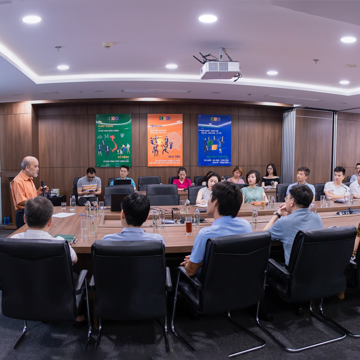 CBNV Tập đoàn CEO tìm hiểu về thị trường BĐS du lịch nghỉ dưỡng trong giai đoạn Covid-19