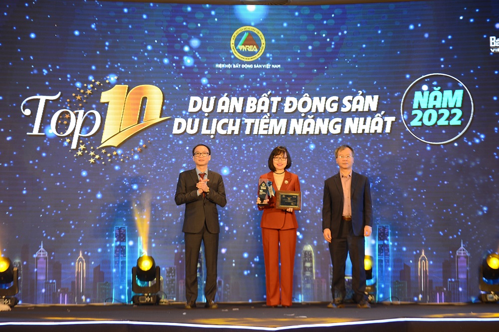 Sonasea Vân Đồn Harbor City được vinh danh Top 10 dự án BĐS nghỉ dưỡng tiềm năng năm 2022