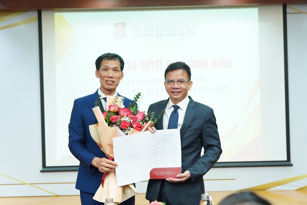 TS.LS Đoàn Văn Bình chính thức trở thành Thành viên Hội đồng Trường Đại học Hà Nội