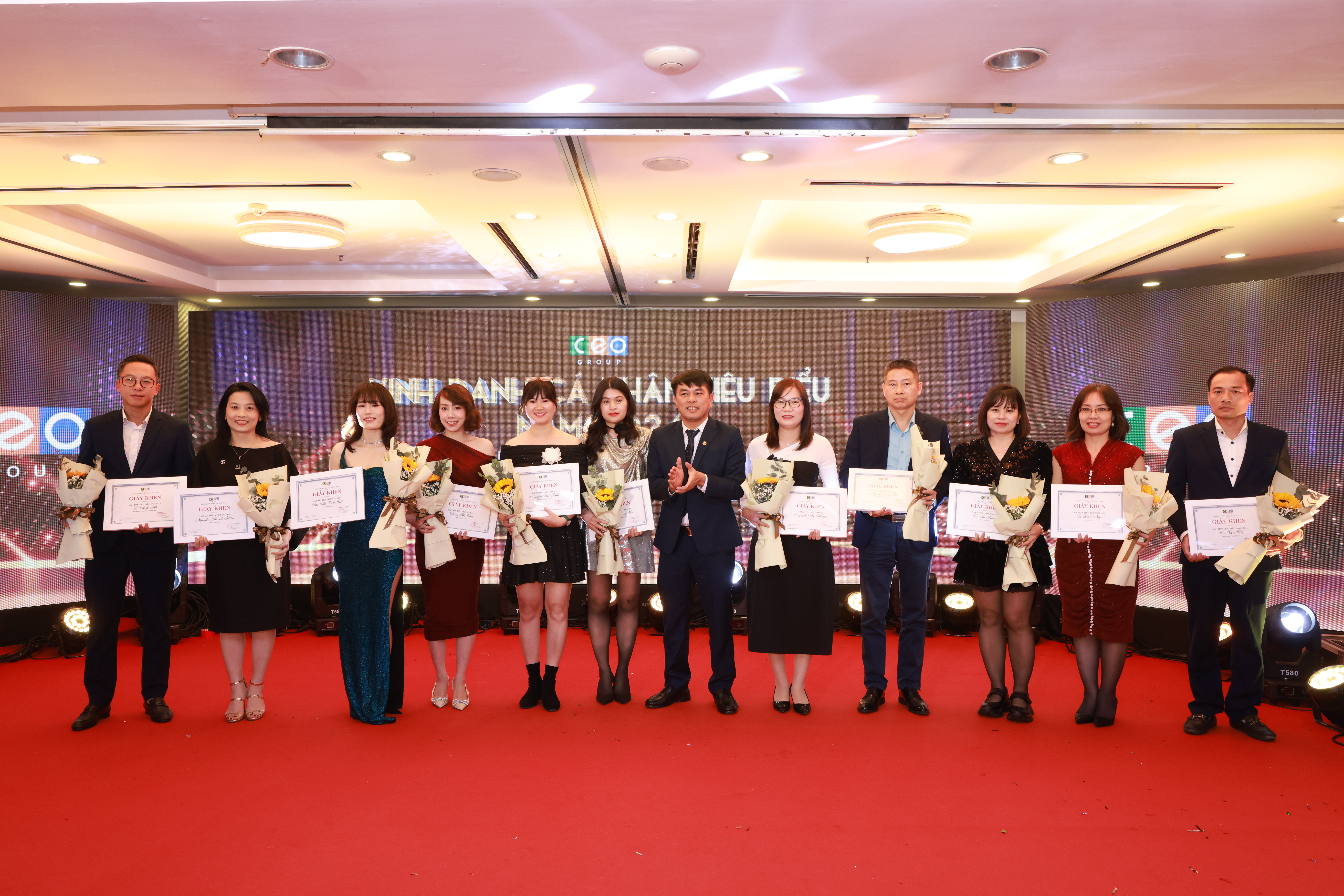 TẬP ĐOÀN CEO TỔNG KẾT NĂM 2024 VÀ CHÀO ĐÓN NĂM MỚI 2025