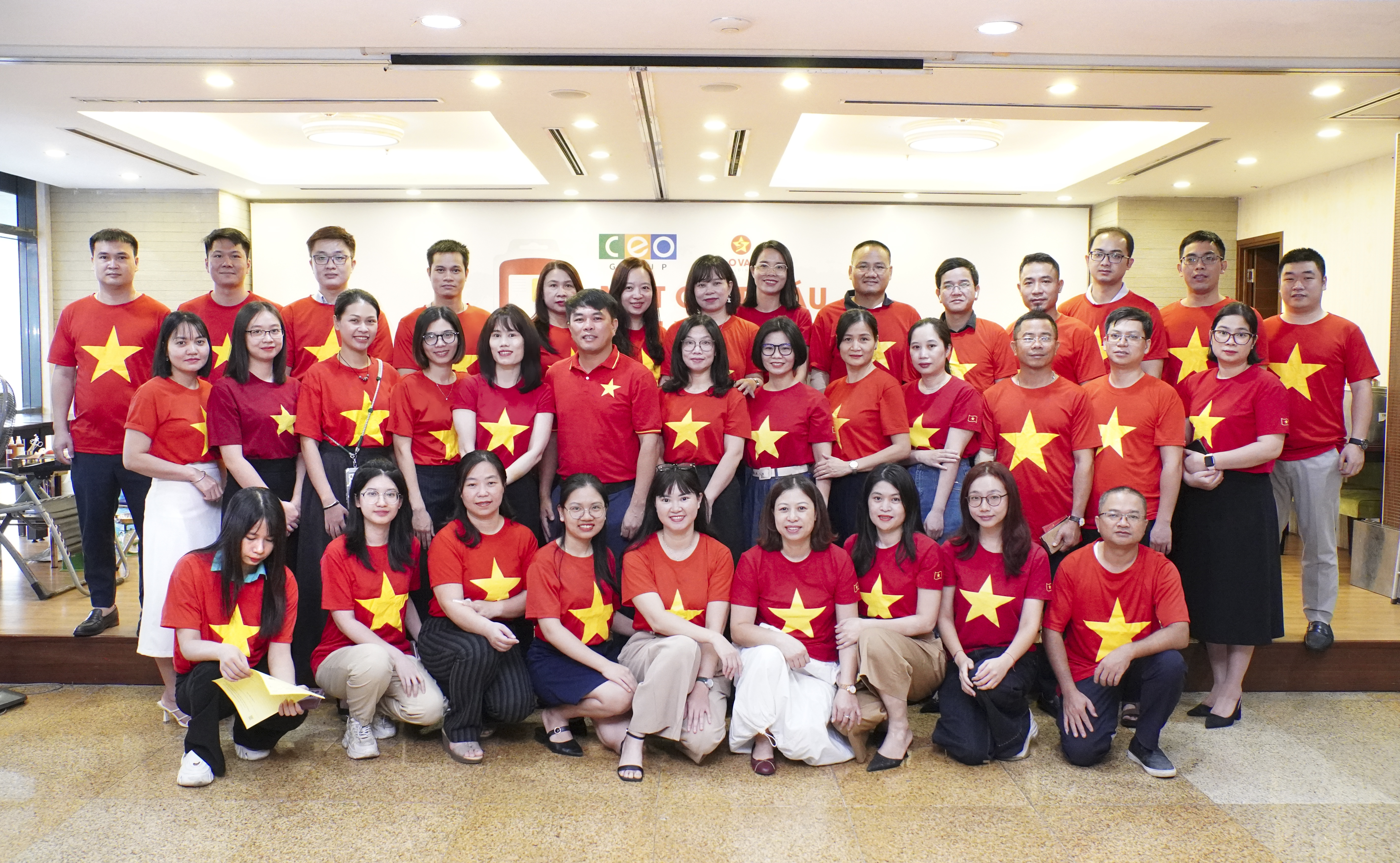 Tập đoàn CEO tổ chức chương trình hiến máu “Một giọt máu – Vạn yêu thương”