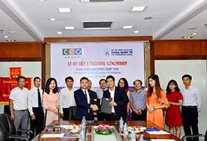 Lễ ký kết Biên bản ghi nhớ hợp tác giữa Tập đoàn CEO và Khoa Quốc tế trường Đại học Quốc gia Hà Nội