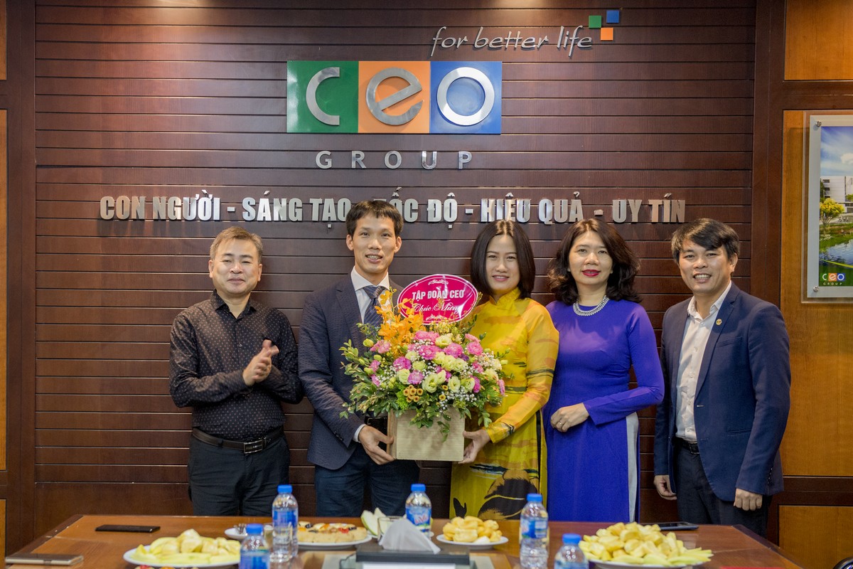 Phụ nữ Việt Nam 20/10/2018