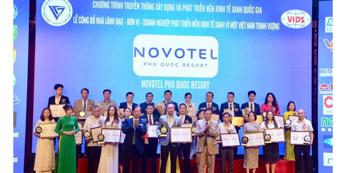 Novotel New 2024