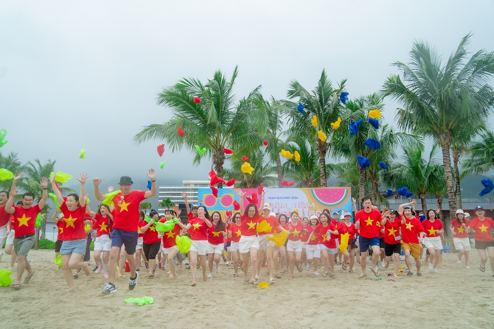 HẠNH PHÚC TỪ NHỮNG ĐIỀU GIẢN DỊ NHẤT – BỮA TRƯA TẠI CEO GROUP