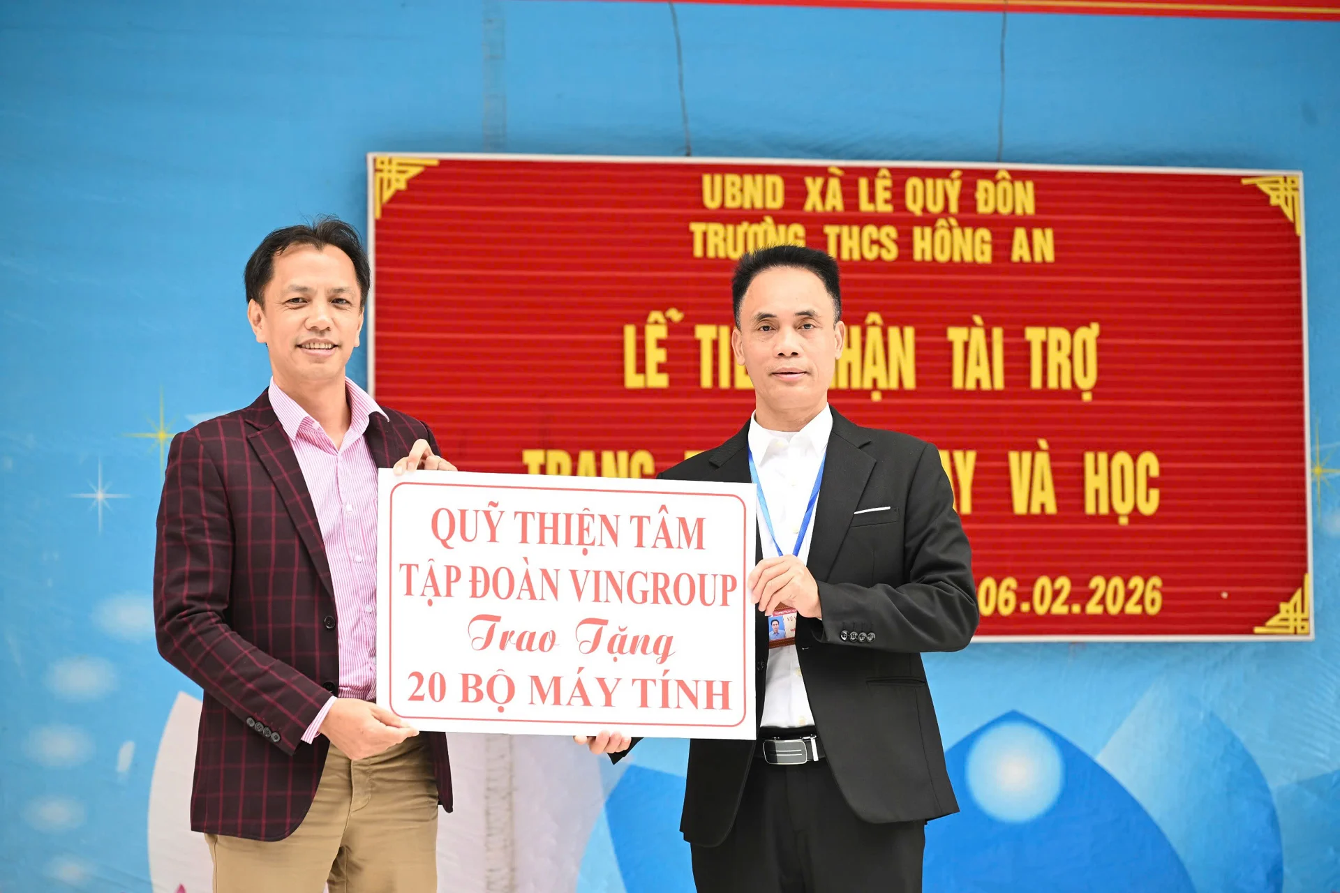 Tai Tro Trang Thiet Bi Day Va Hoc16 2148