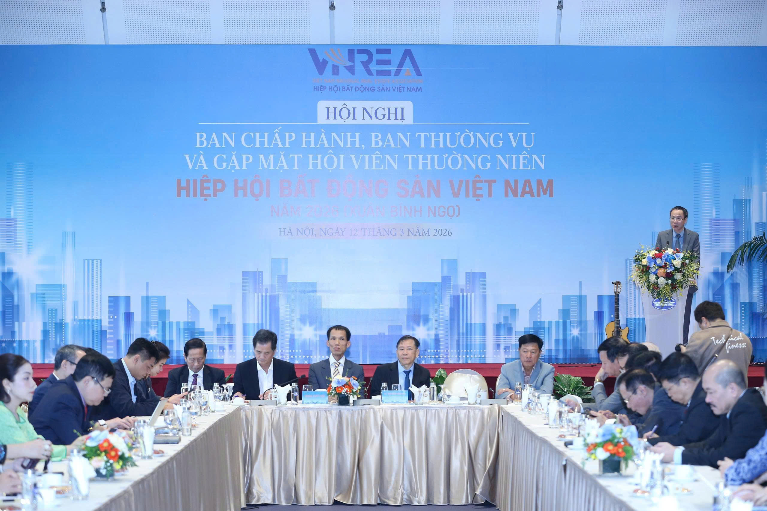 TẬP ĐOÀN CEO VÀ LÃNH ĐẠO TẬP ĐOÀN ĐƯỢC VINH DANH VÌ NHỮNG ĐÓNG GÓP CHO THỊ TRƯỜNG BẤT ĐỘNG SẢN VIỆT NAM