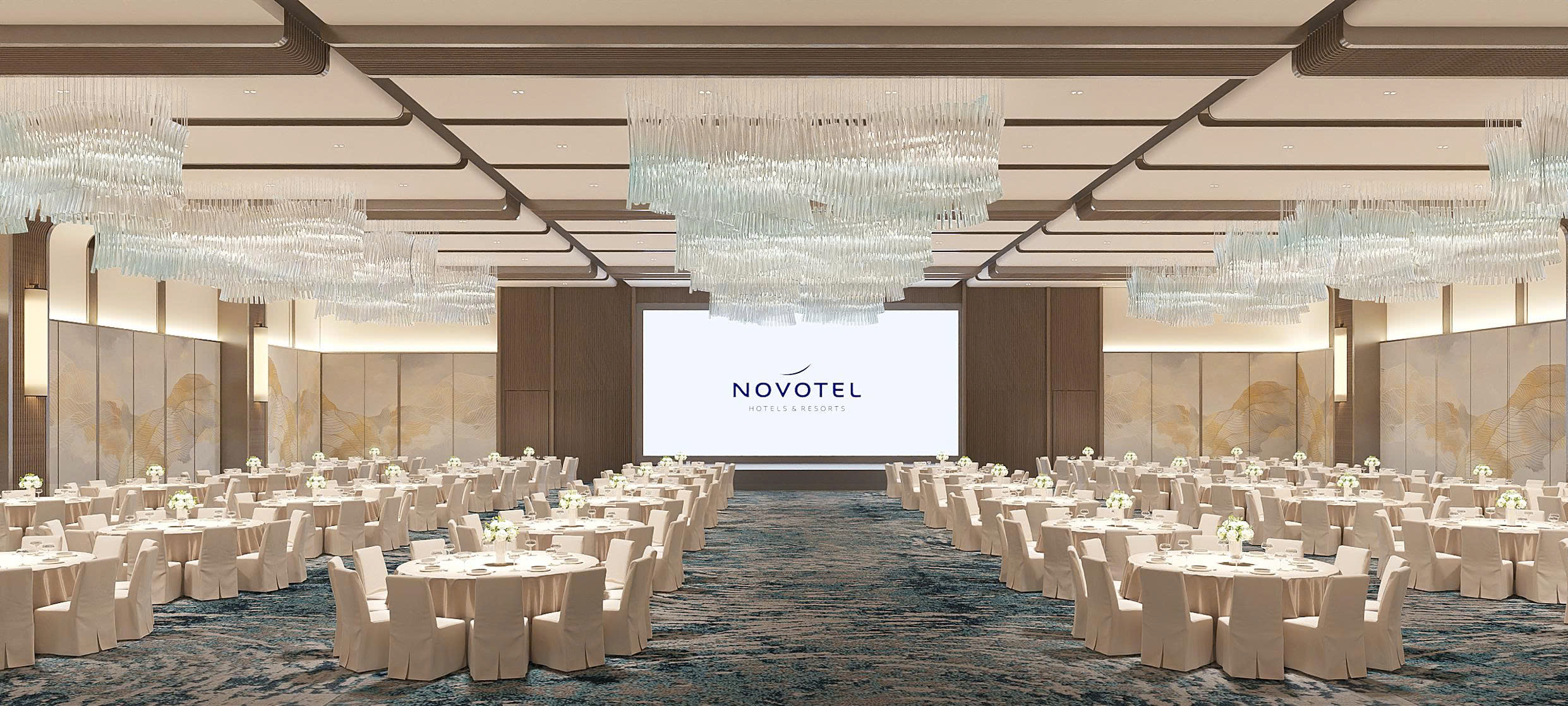 NOVOTEL CAM RANH RESORT TỔ CHỨC NGÀY HỘI TUYỂN DỤNG QUY MÔ LỚN